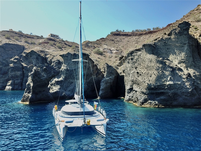 Ippokampos Sailing Santorini - Semi | Day-Time (Standard)